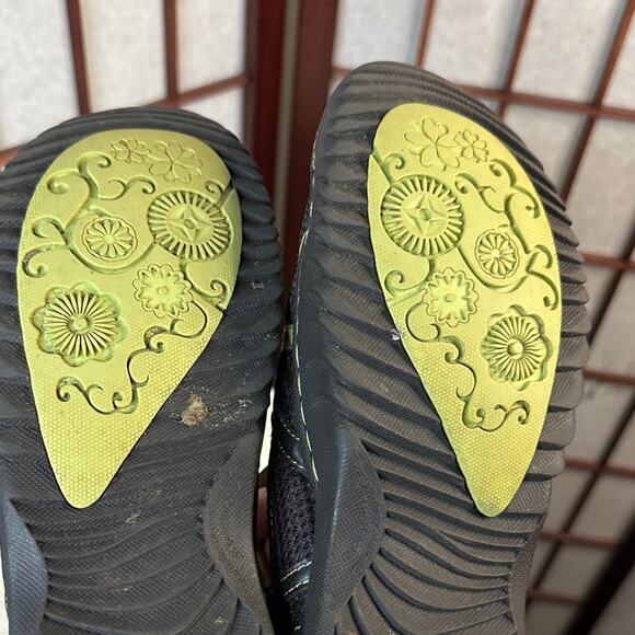 Jambu Black and green Sandals - Picture 4 of 8